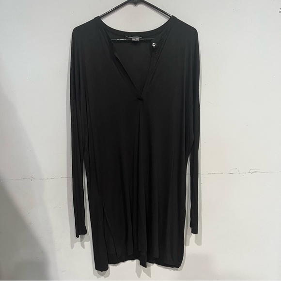 Vince Dresses & Skirts - Vince Viscose tunic dress v neck‎